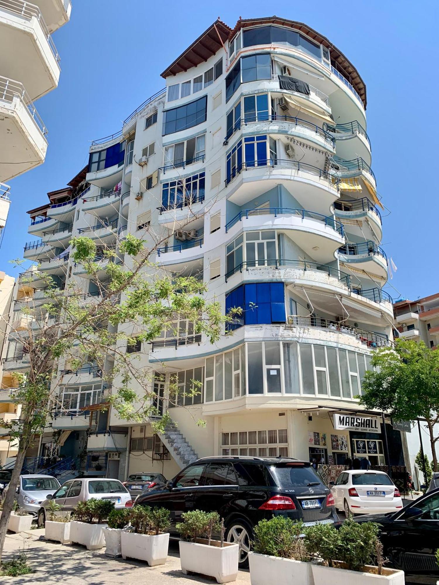 Apartment Four Seasons *