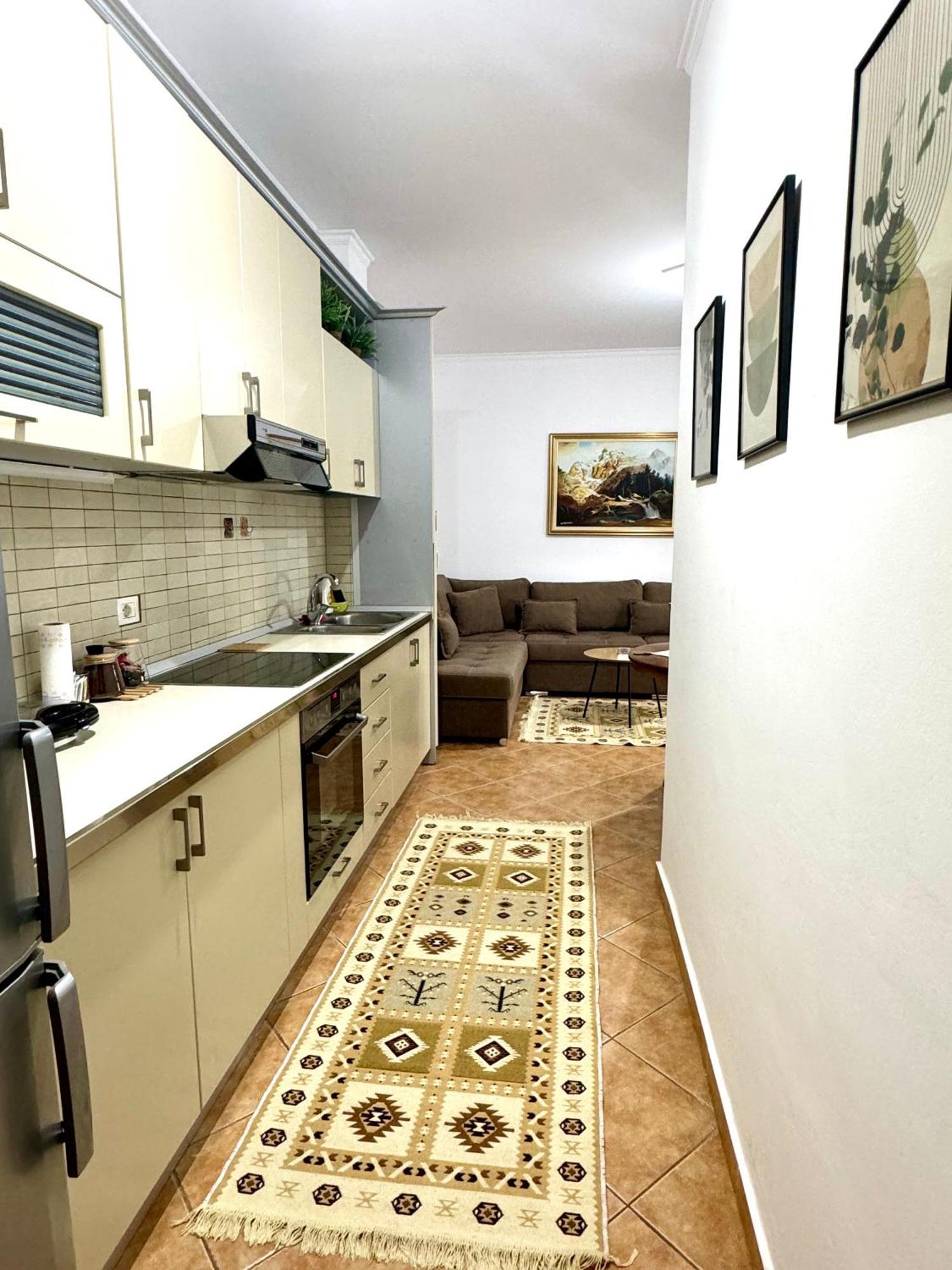 Apartment Four Seasons Vlorë